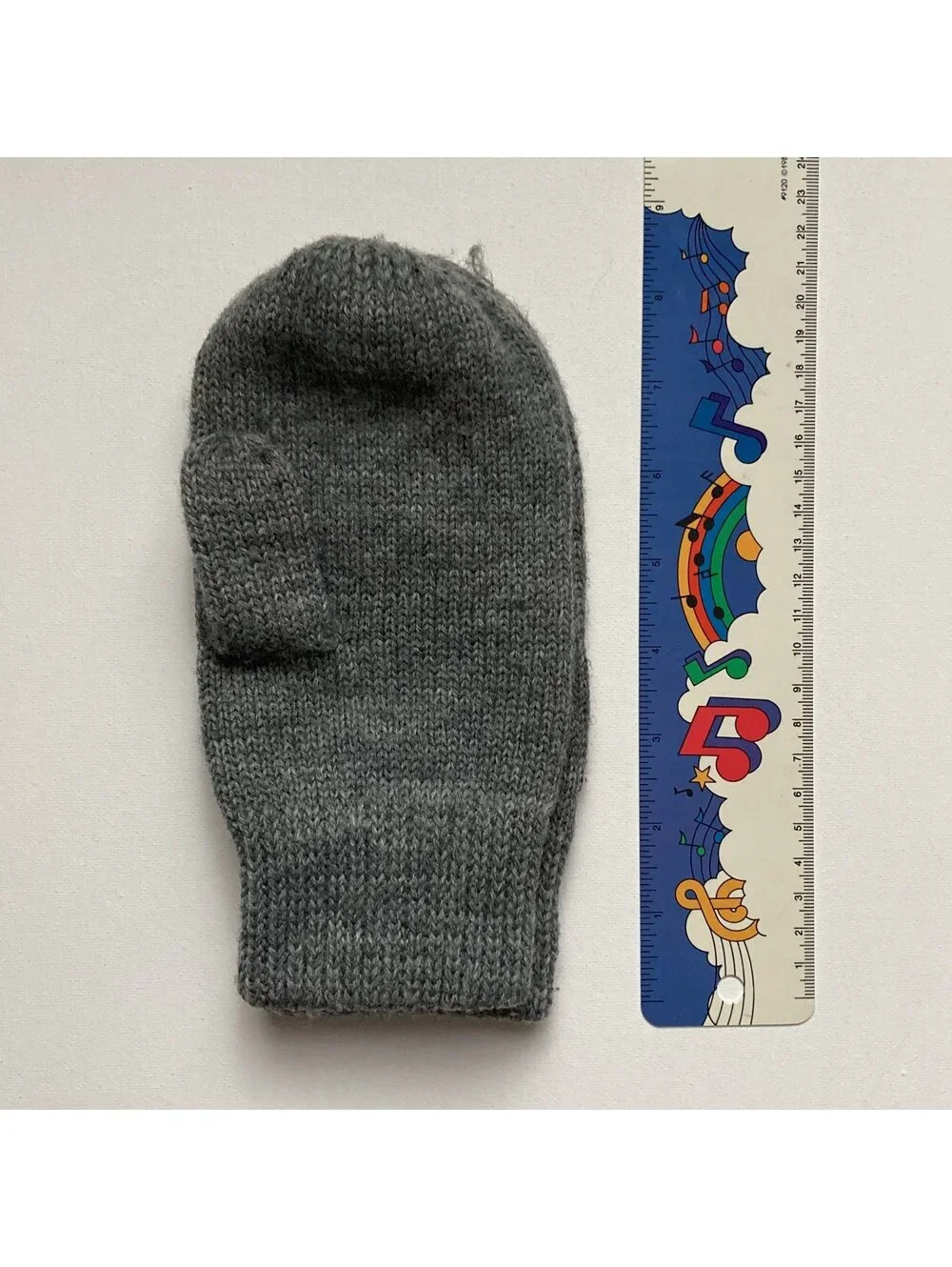 Y2K Mudd Mittens grey